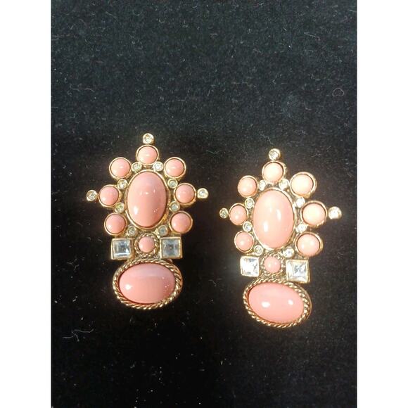 VTG 1995 Elizabeth Taylor for Avon Salmon Pink Cabochon Crystal Clip Earrings - Picture 2 of 10